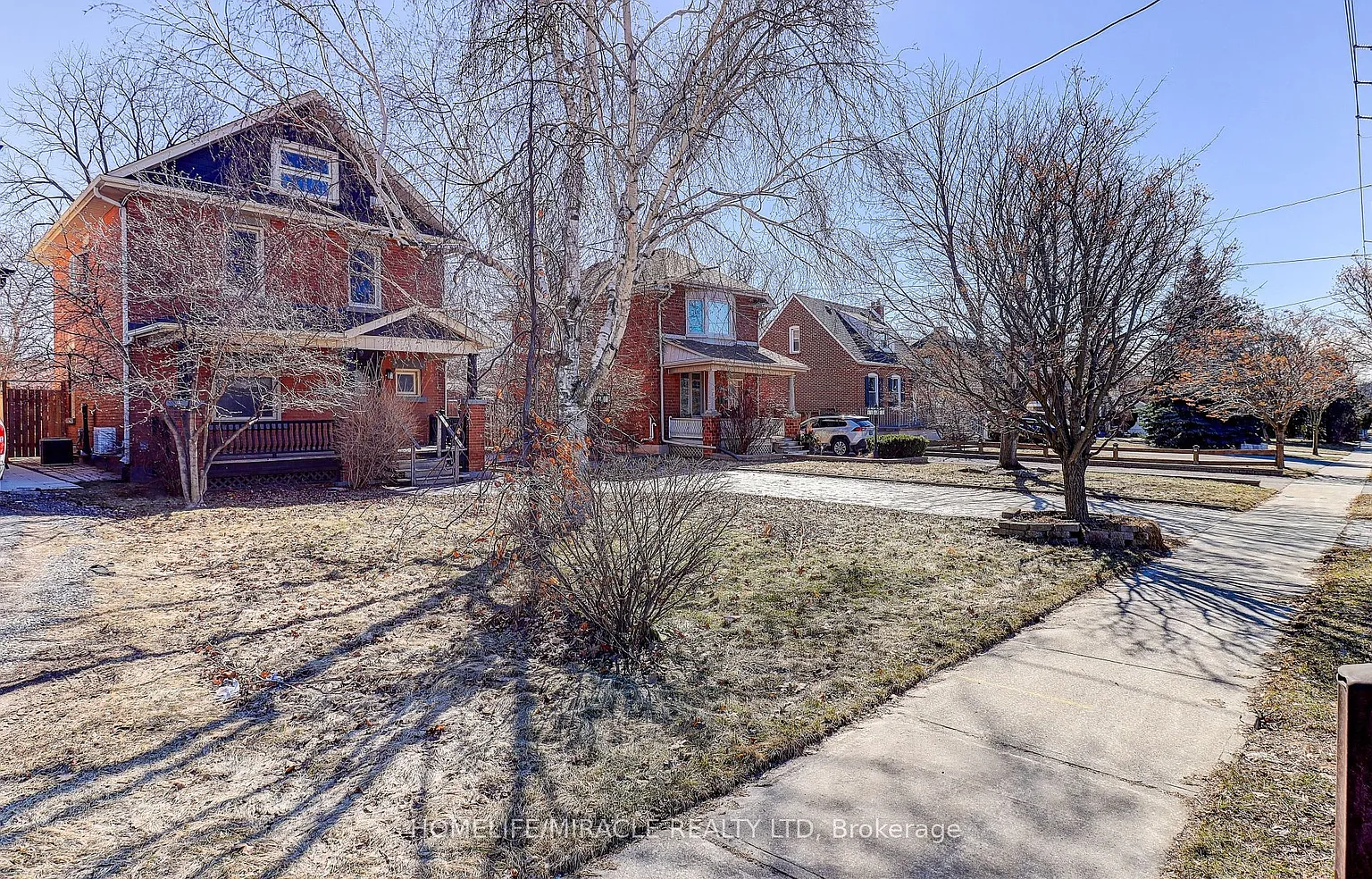 8243 Kipling Ave photo 1