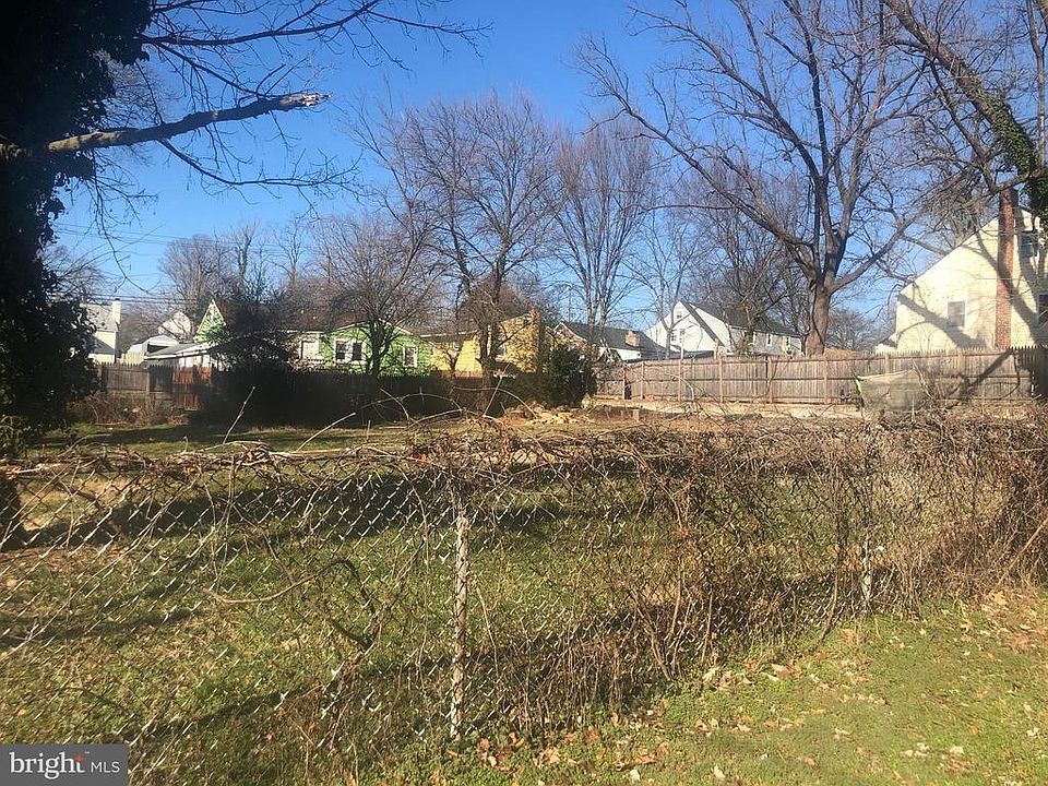 2nd image of 6304 60th Ave