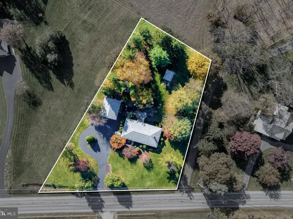 333 Gravel Hill Rd, Palmyra, PA 17078