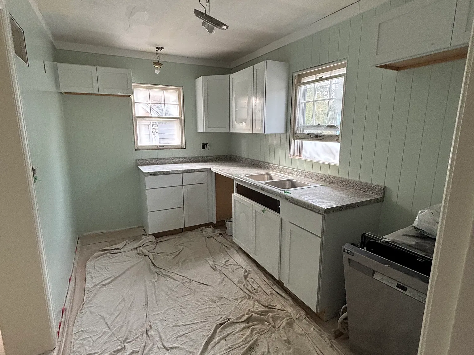 3 bed, 1152 sqft, $1,600 — Photo 2