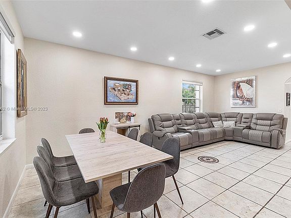 4th image of 2235 NW 72nd Way