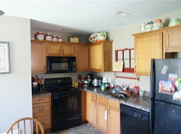 2nd image of 13615 Oak Valley Dr