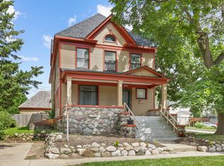 901 N Division St, Harvard, IL 60033
