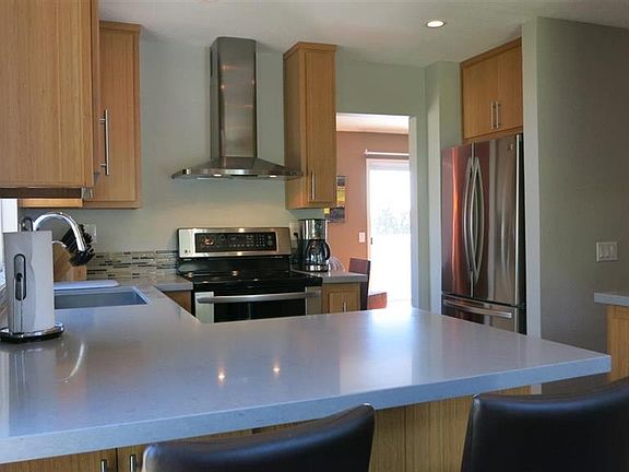 2nd image of 2054 Mountain Vista Way