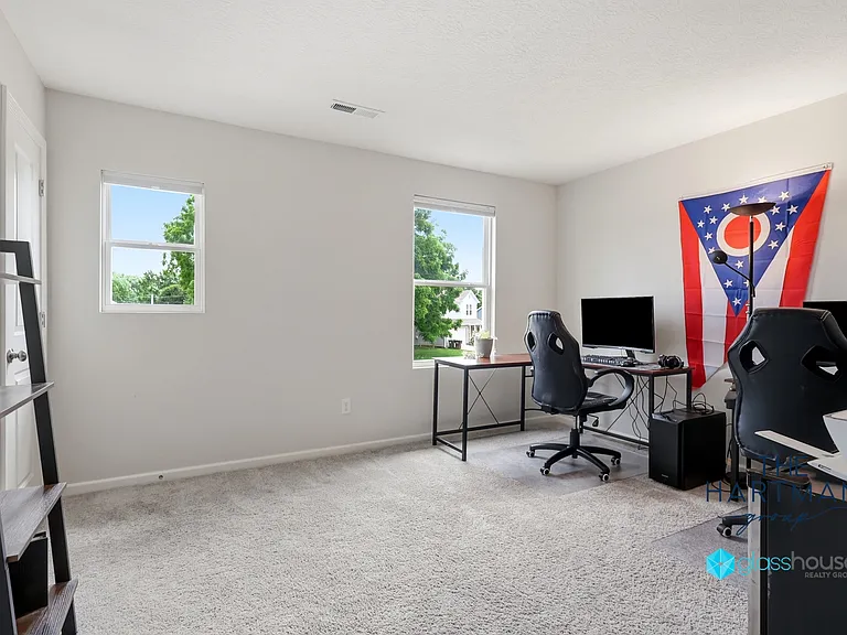 1018 Louise Dr — Photo 30