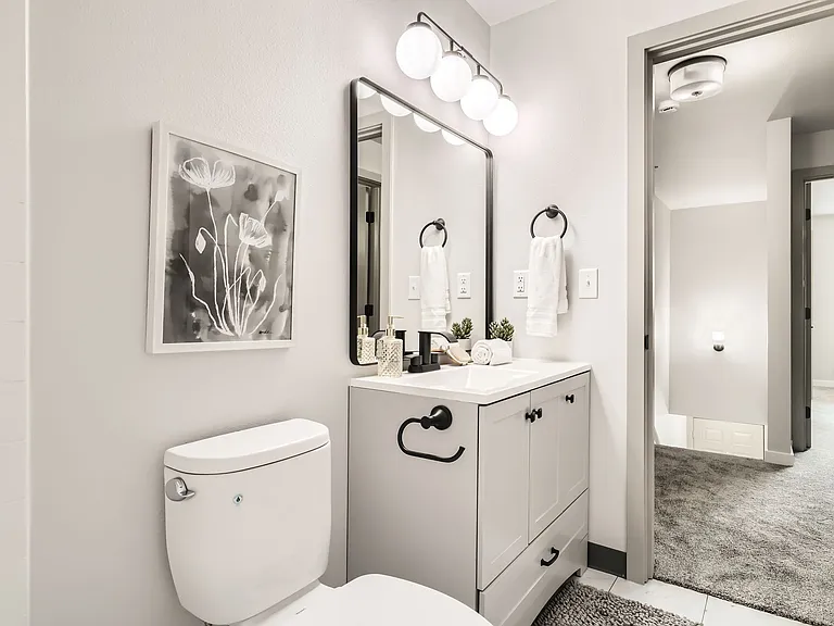 Evergreen Townhomes — Photo 17