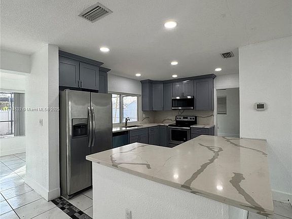 3rd image of 9220 SW 54th St #9220