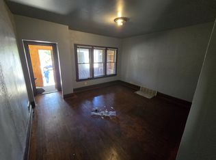 2528 S 11th St #1, Milwaukee, WI 53215
