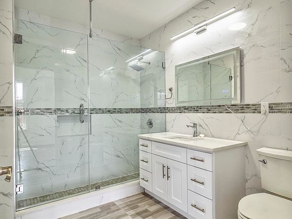5th image of 17 Kearny Ave Floor 3