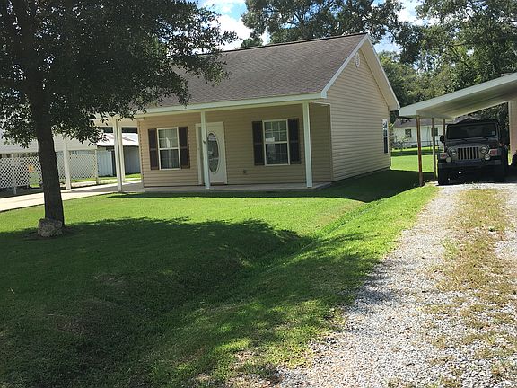 Cute home on a quiet street