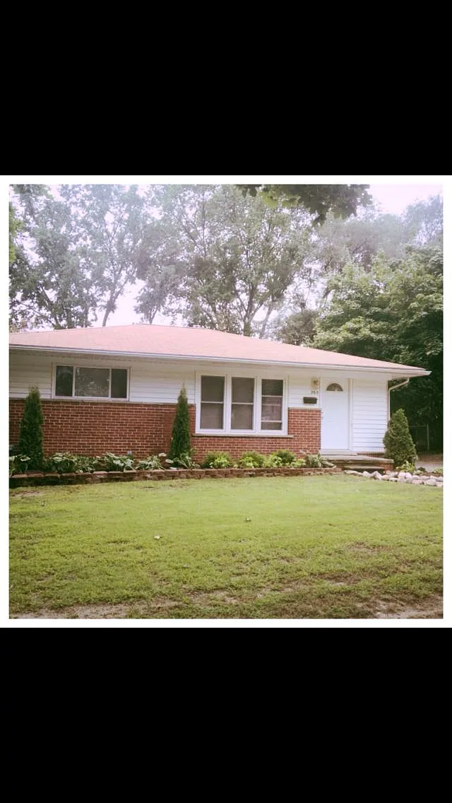 265 Thalia Ave photo 1