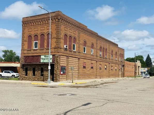 423 Main St, Cando, ND 58324