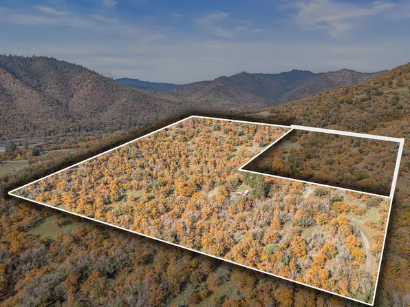 11926 Blackwell Rd, Central Point, OR 97502