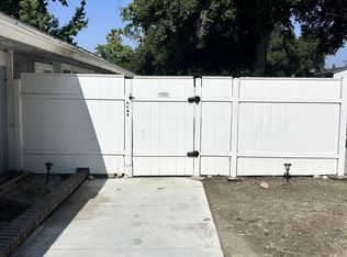 1292 N Laurel Ave #B, Upland, CA 91786