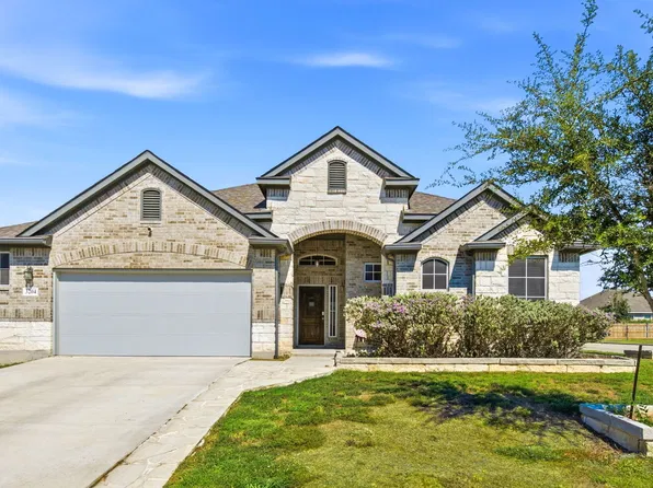 3204 MORLANGA ST, New Braunfels, TX 78130