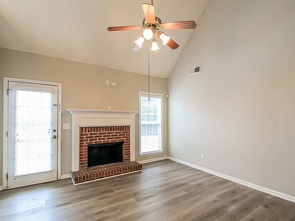 5th image of 479 Haven Ridge Dr