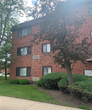 2nd image of 1852 S Anna Marie Dr APT 202
