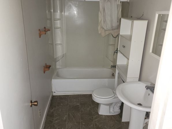 (undisclosed Address), White Salmon, WA 98672