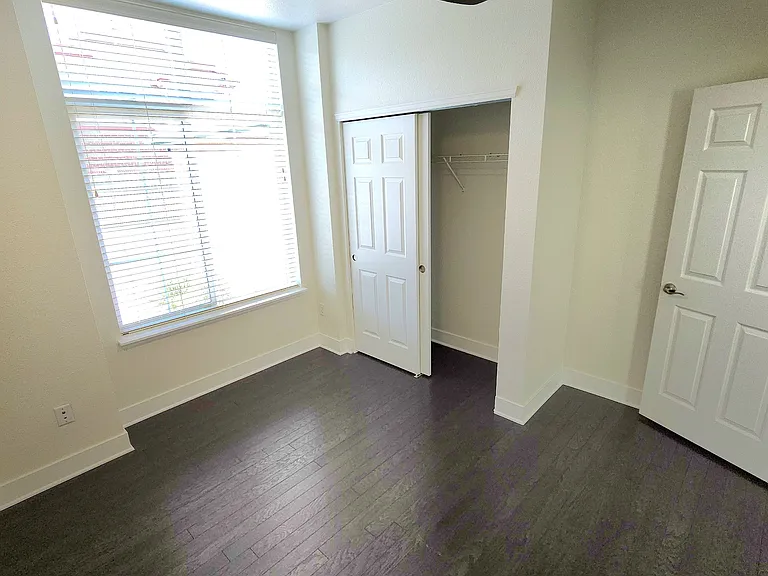 15172 E Batavia Pl — Photo 8