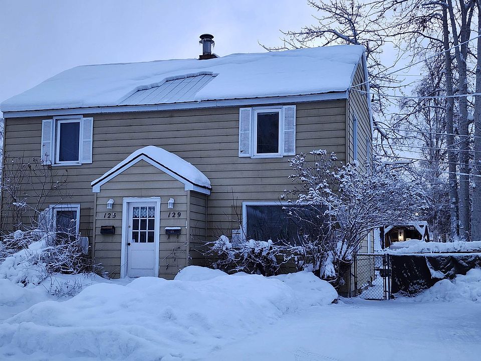 1st image of 129 8th Ave #129