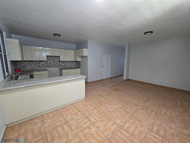 128 Calle Providencia Reparto Lopez #2B — Photo 6