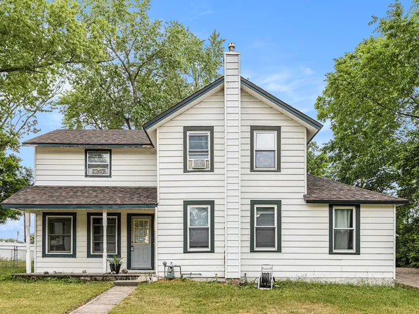 380 W 6th St, Constantine, MI 49042