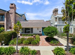 303 Larkspur Ave #A, Corona Del Mar, CA 92625