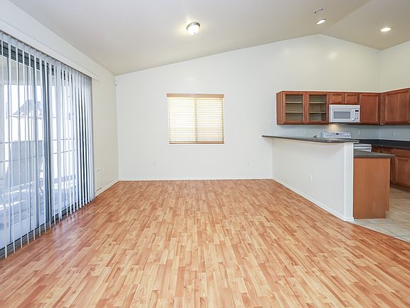 5th image of 5180 E Park Vista Dr