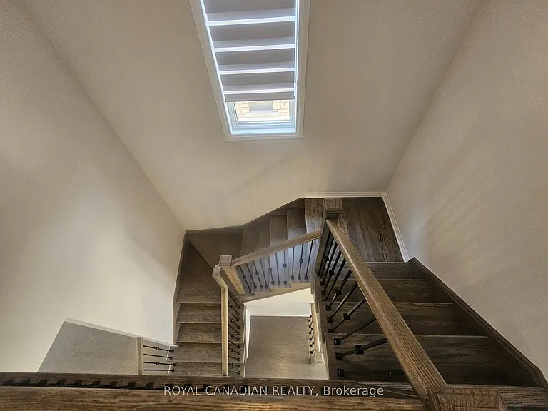 233 Leslie Davis St — Photo 25
