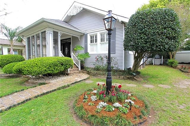 1st image of 153 Metairie Lawn Dr
