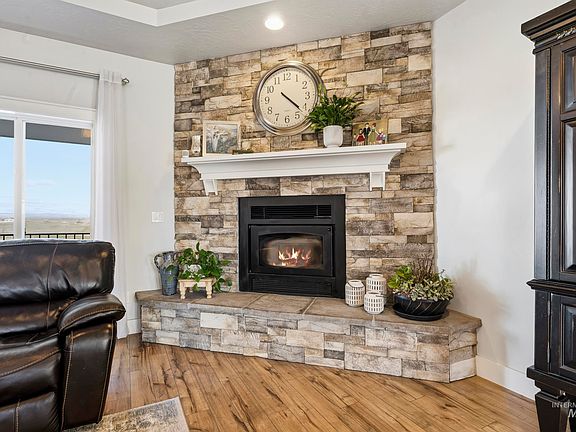 5th image of 27204 Serenity Ln