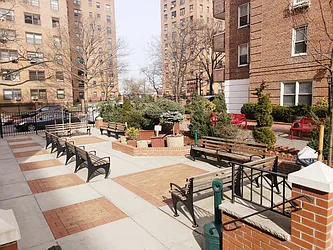 Rented by Metro Garden Realty NYC