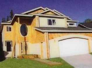 2936 Captain Cook Estate Cir, Anchorage, AK 99502