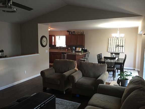 2nd image of 125 Rockport Dr