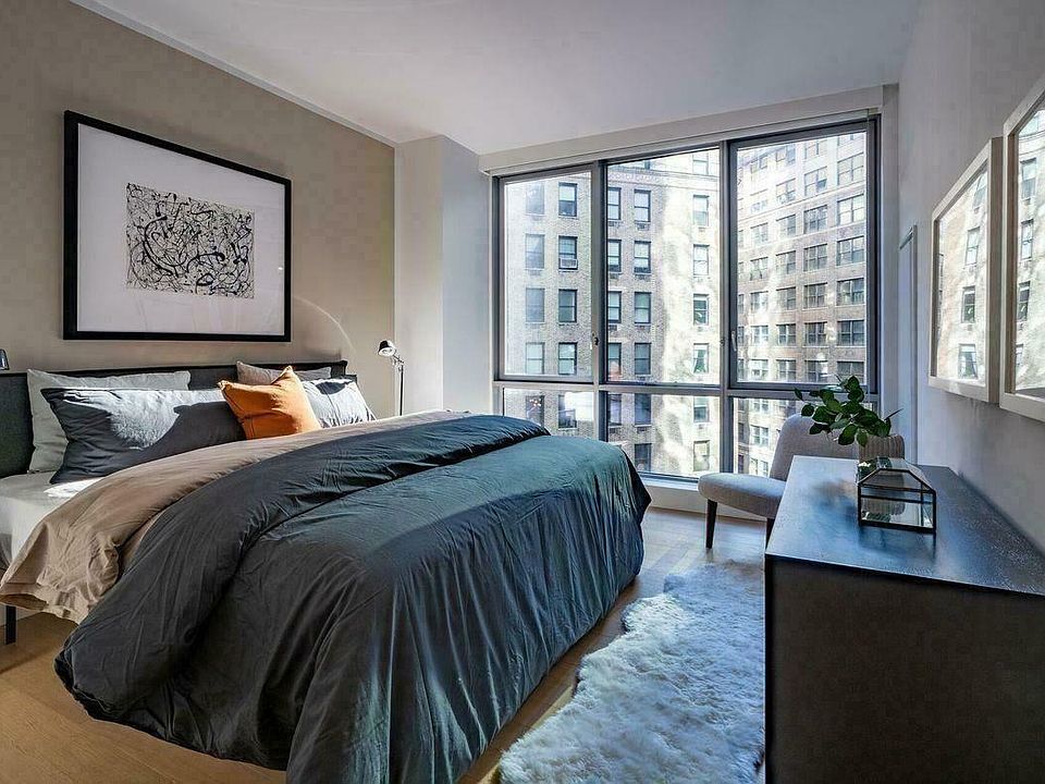 1st image of 160 Madison Ave APT 9B
