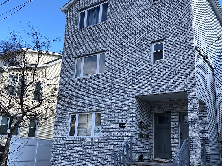 58-60 Monticello Ave #C — Photo 12