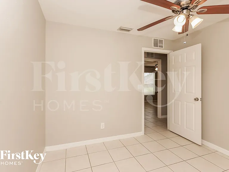 3600 19th St SW — Photo 14