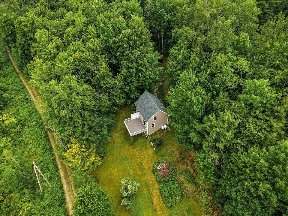 1st image of 570 Upper Meehan Road