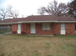 704 Avenue 2 NW, Atkins, AR 72823