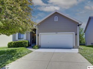 4965 S 190th Ave, Omaha, NE 68135