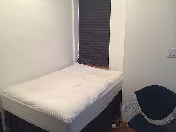 2nd image of 304 W 92nd St #3R
