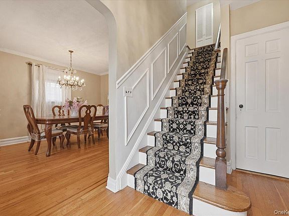 4th image of 179 Locust Street