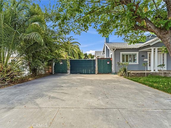 2nd image of 332 Chester Pl