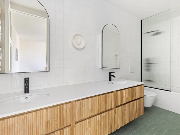 96 Coffey Street image 16 of 25