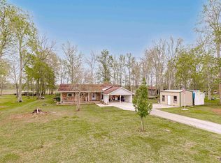 9072 Canezaro Rd, Maringouin, LA 70757