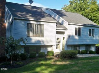 20 Mountain View Ave, New Milford, CT 06776