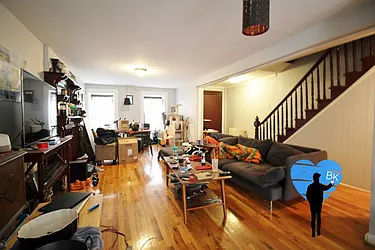 Rented by Next Door Realty NYC