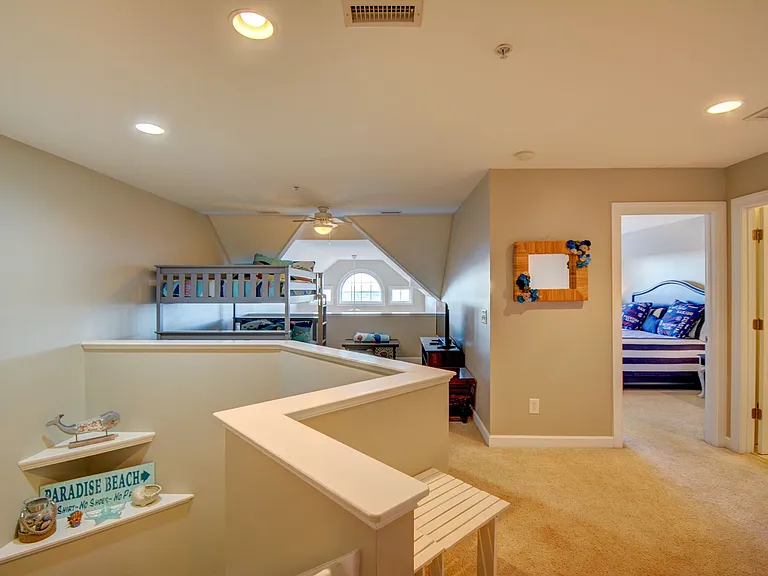 205 Summer Winds Pl — Photo 14