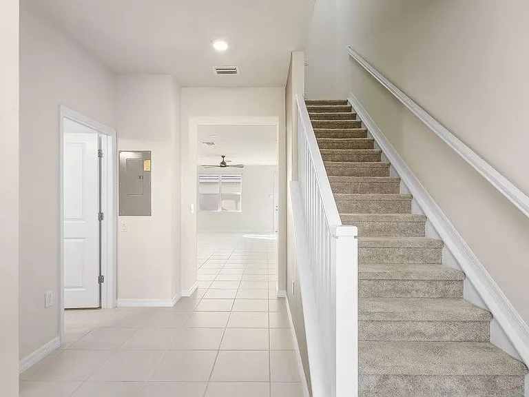 11908 Pebble Dr #11908 — Photo 7