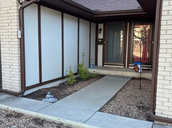 641 N Woodlawn Blvd APT 18, Wichita, KS 67208